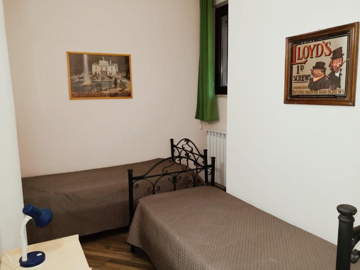 Da Nonna Cettina Appartamento In Villa Con Piscina Palermo Exterior foto